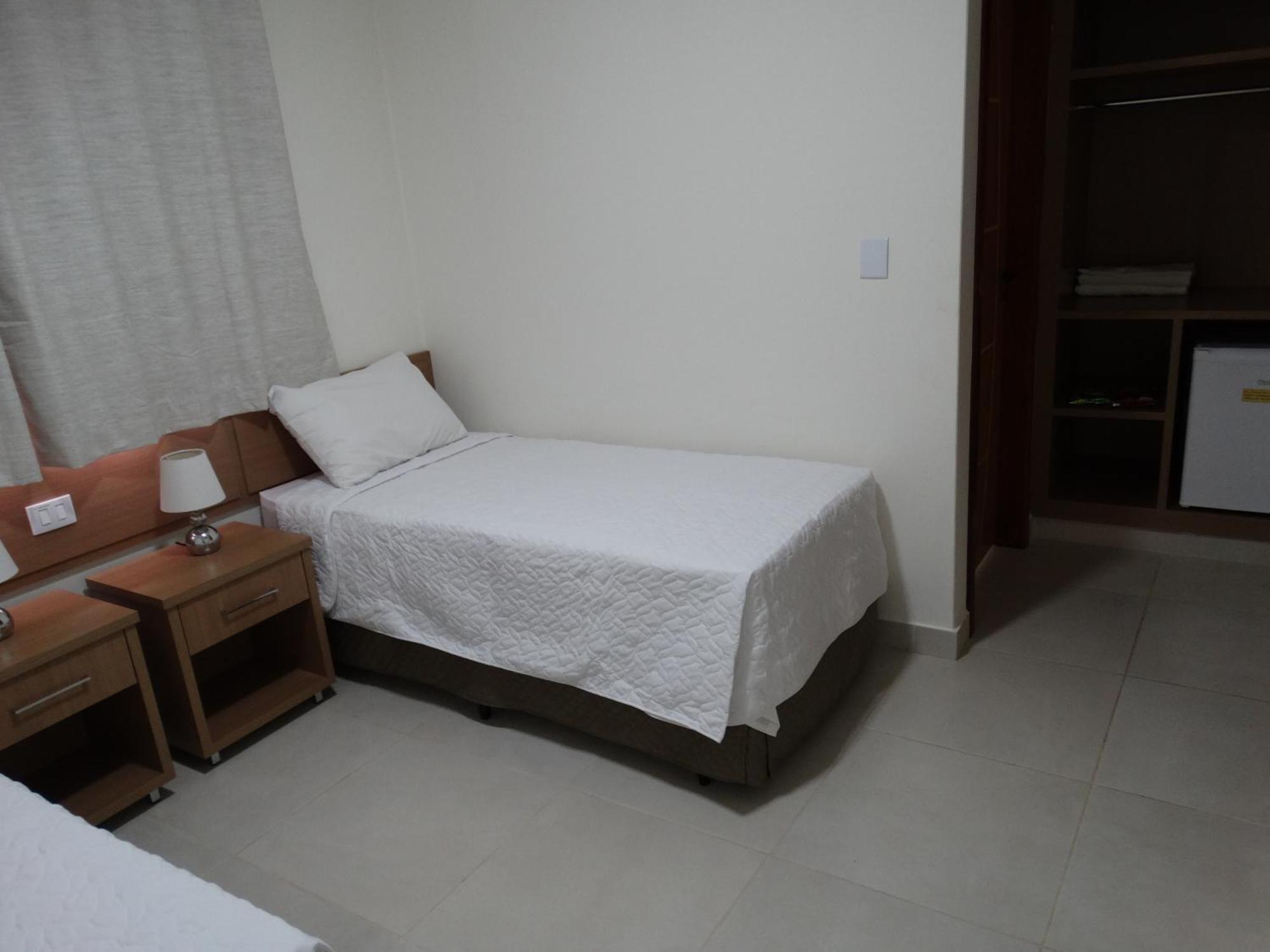 Hotel E Restaurante Sabor De Minas Salinas  Oda fotoğraf