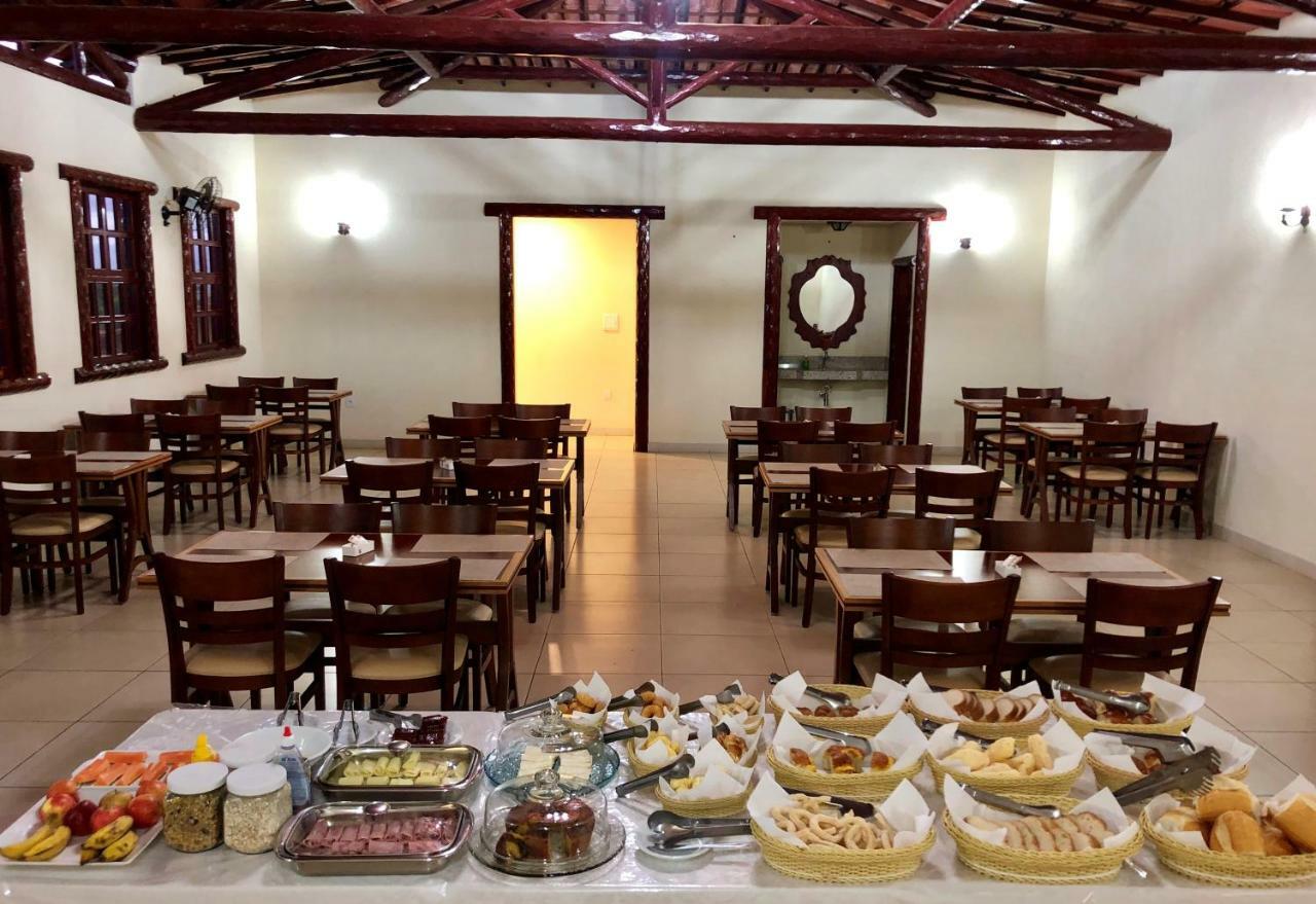 Hotel E Restaurante Sabor De Minas Salinas  Dış mekan fotoğraf